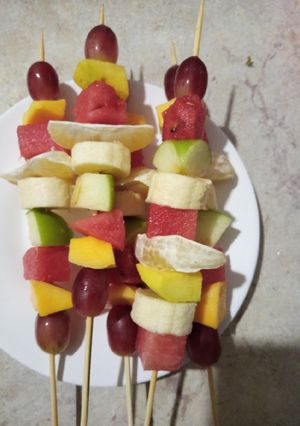 A picture of Fruit skewers.