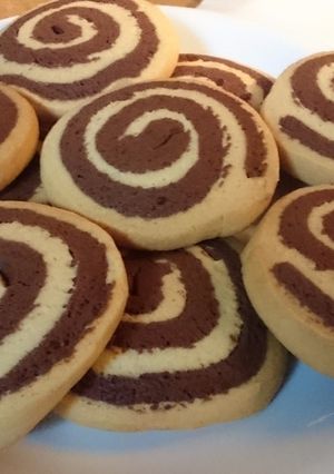 A picture of Spiral cookies.
