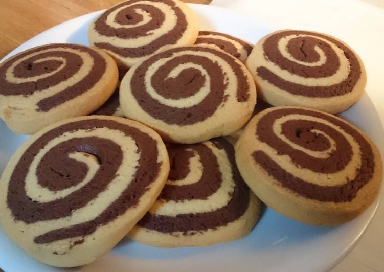 Steps to Prepare Super Quick Homemade Spiral cookies