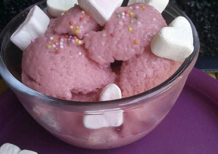 Cara Gampang Membuat Es krim jambu merah yogurt (lembut.. no sp), Enak Banget