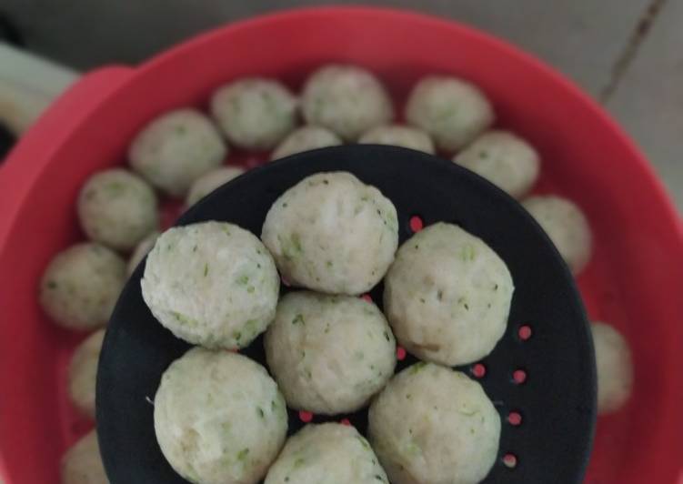 Resep @ENAK Bakso ayam brokoli resep masakan rumahan yummy app