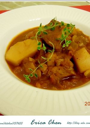 黑啤酒燉煮豬五花 的食譜成品照片