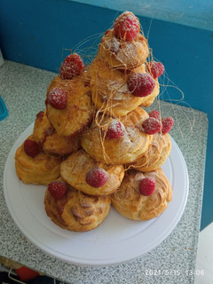 Una foto de Masa choux (Croquembouche) 🍓