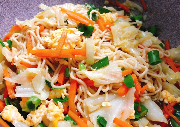 五色炒麵/清冰箱料理