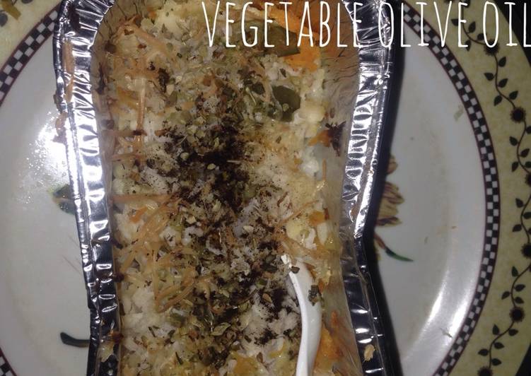 Bagaimana Membuat Baked rice with tuna fillet and vegetable olive oil yang Lezat