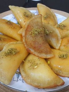 صورة لوصفة قطايف بالقشطة والجوز