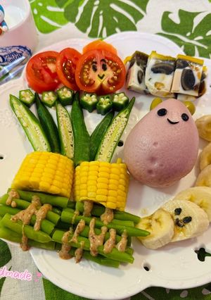 小學生早餐~蔬菜水果盤(造型饅頭~茄子) 的食譜成品照片