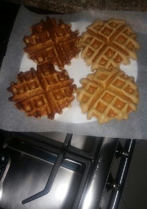 A picture of Cinnamon Waffles.