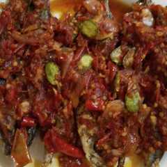 A picture of Pindang Balado pete.
