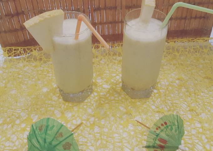 Молочный бананово-дынный коктейль