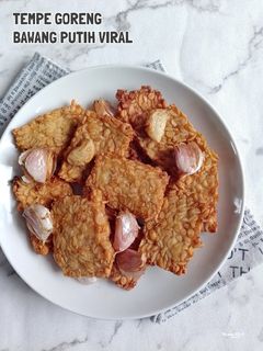 Foto resep Tempe goreng bawang putih viral