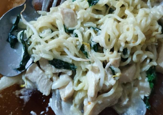 Bagaimana Membuat Indomie Carbonara Tanpa Bumbu Instan Anti Gagal