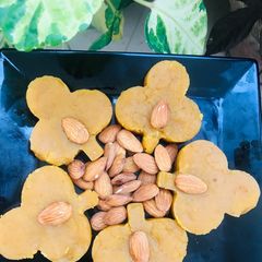 Chane ki daal ka halwa A picture of Chane ki daal ka halwa.