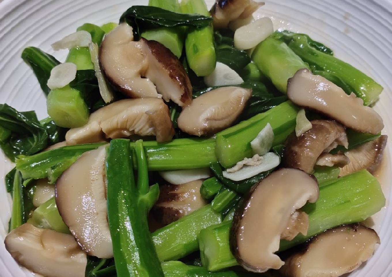 Choisam with Dried Mushroom