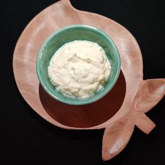A picture of Homemade fresh cream.