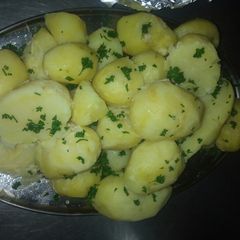 Boiled pasley potatoes A picture of Boiled pasley potatoes.