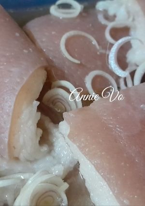 Hình của món Da heo luộc ngâm sả.