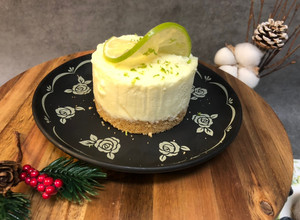 【情人節快樂】❤️ 明明白白我的心❤️ 沁涼免烤白巧克力起司蛋糕🍰 的食譜成品照片