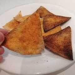 Una foto de Doritos caseros
