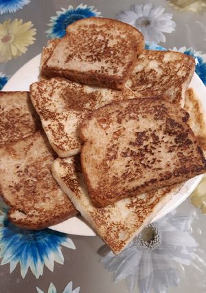 Una foto de Pain perdu (tostadas francesas)