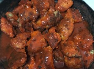 Una foto de Boneless en salsa Bufalo 🍗🍗👌🏻