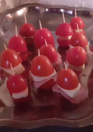 Una foto de Copetines de tomate cherry