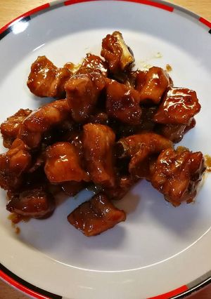 A picture of Sweet and sour spare ribs.