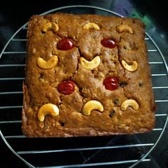 A picture of Plum cake No Egg No Alcohol.