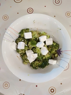 Una foto de Ensalada de brócoli