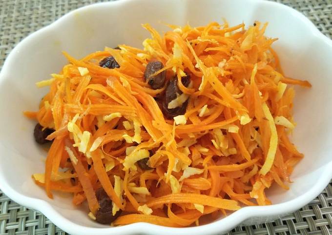 Simple Way to Prepare Perfect Carrot Coconut Salad