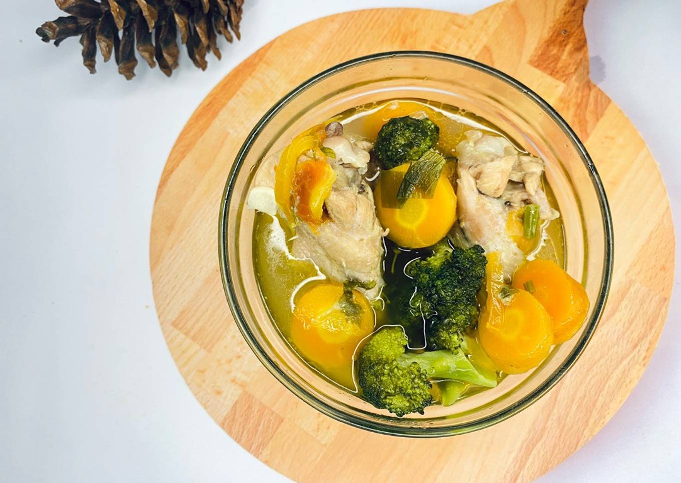 Sop Ayam Rempah Khas Padang