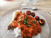 Une photo de pilon de poulet paprika