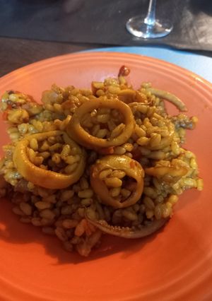 Una foto de Calamares con trigo burgol