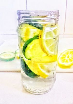 A picture of Lemon Cucumber Water.