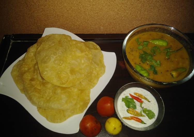Steps to Make Award-winning Alootarkari and puri