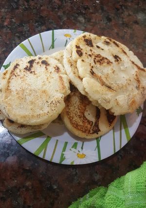 Una foto de Arepas con harina pan