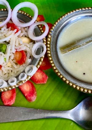 पुलाव कढी (Pulao Recipe In Marathi) रेसिपी चे मुख्य फोटो 