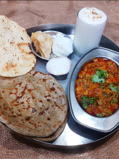 ઓરા રોટલા (Ora Rotla Recipe In Gujarati) રેસીપી મુખ્ય ફોટો