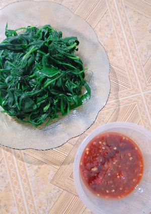 Foto resep Plecing Kangkung (Brambang Asem)