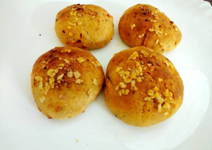 Oats and wheat flour Mini Burgar bun with stuffed vegitables