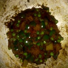 A picture of Aloo matar.