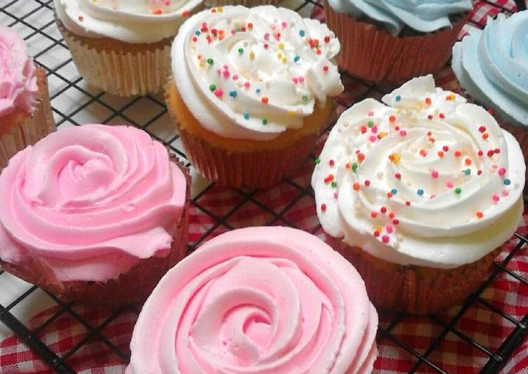 Langkah Mudah untuk Membuat Vanilla Cupcakes, Enak Banget