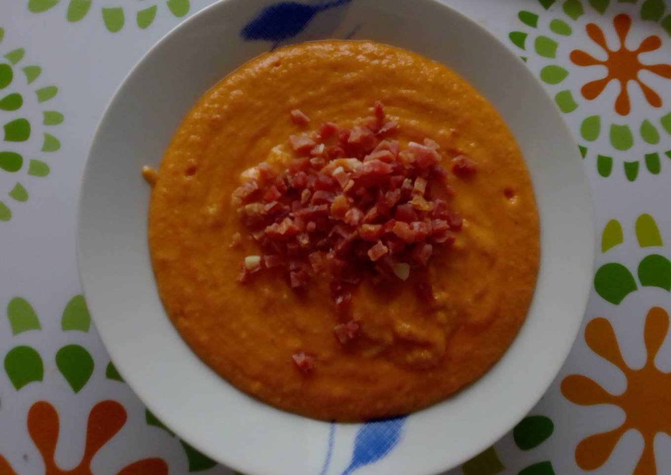 Salmorejo estilo libre