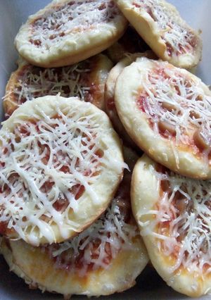 Foto resep Pizza mini (saus homemade)