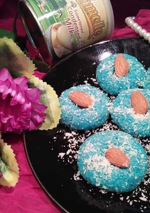 A picture of Coconut Methai.