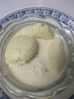 रसमलाई (rasmalai recipe in Hindi) रेसिपी मुख्य फोटो