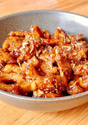 Hình của món 🌱 Mì Căn Xào Sả Ớt (Vegan).