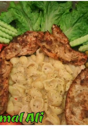 A picture of Alfredo pasta.