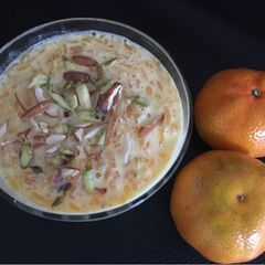 A picture of Orange kheer.