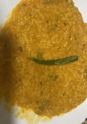 A picture of Veg Mix Khichdi.
